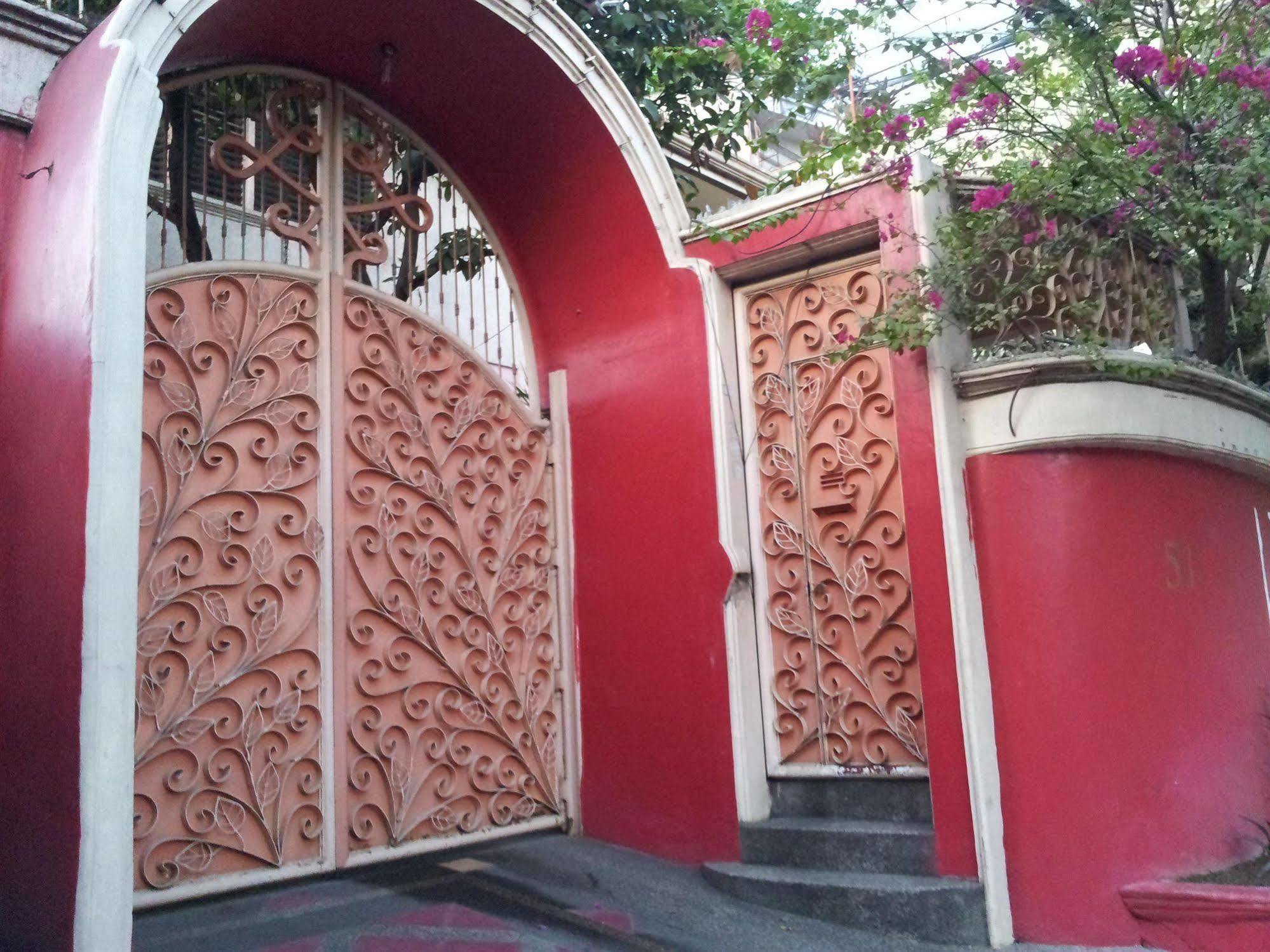 La Residencia Luzviminda Pensionne 宿务 外观 照片